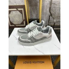 Louis Vuitton Trainer Sneaker